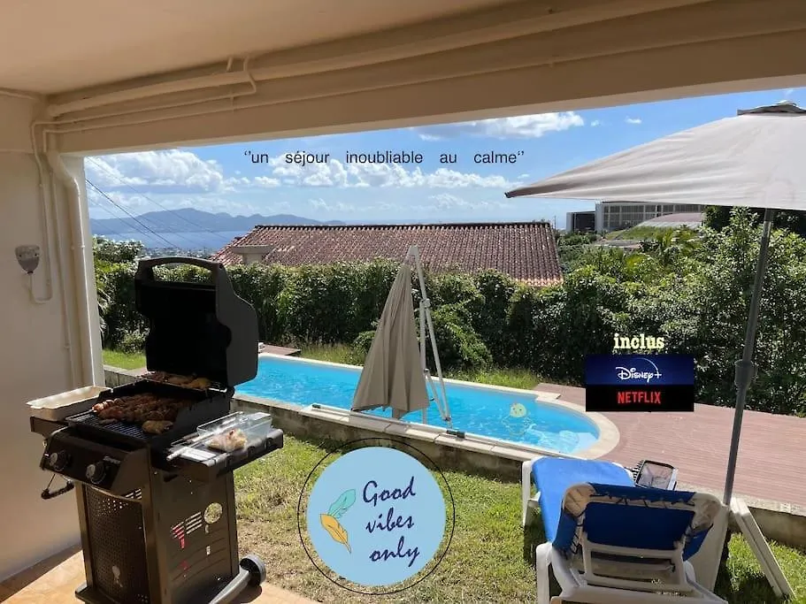 T2 Piscine, Proche Rectorat, 10 Min Des Plages Du Bourg. Apartment Schoelcher